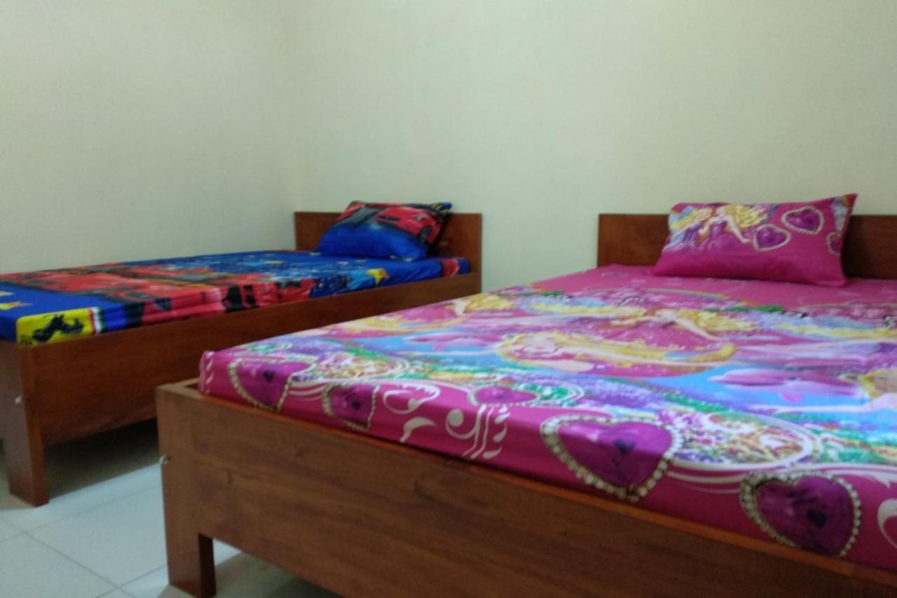 Kelapa Gading Homestay Syariah Redpartner Banyuwangi  Exterior foto